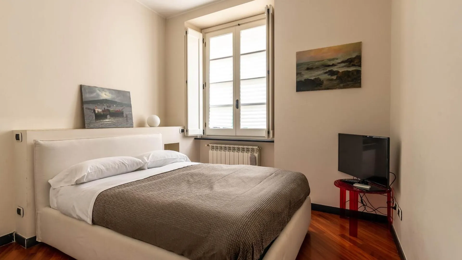 Casa Marina Nel Cuore Di Genova 0*, Genoa Italy